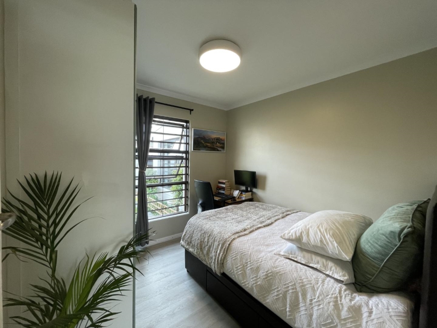 3 Bedroom Property for Sale in Kirstenhof Western Cape